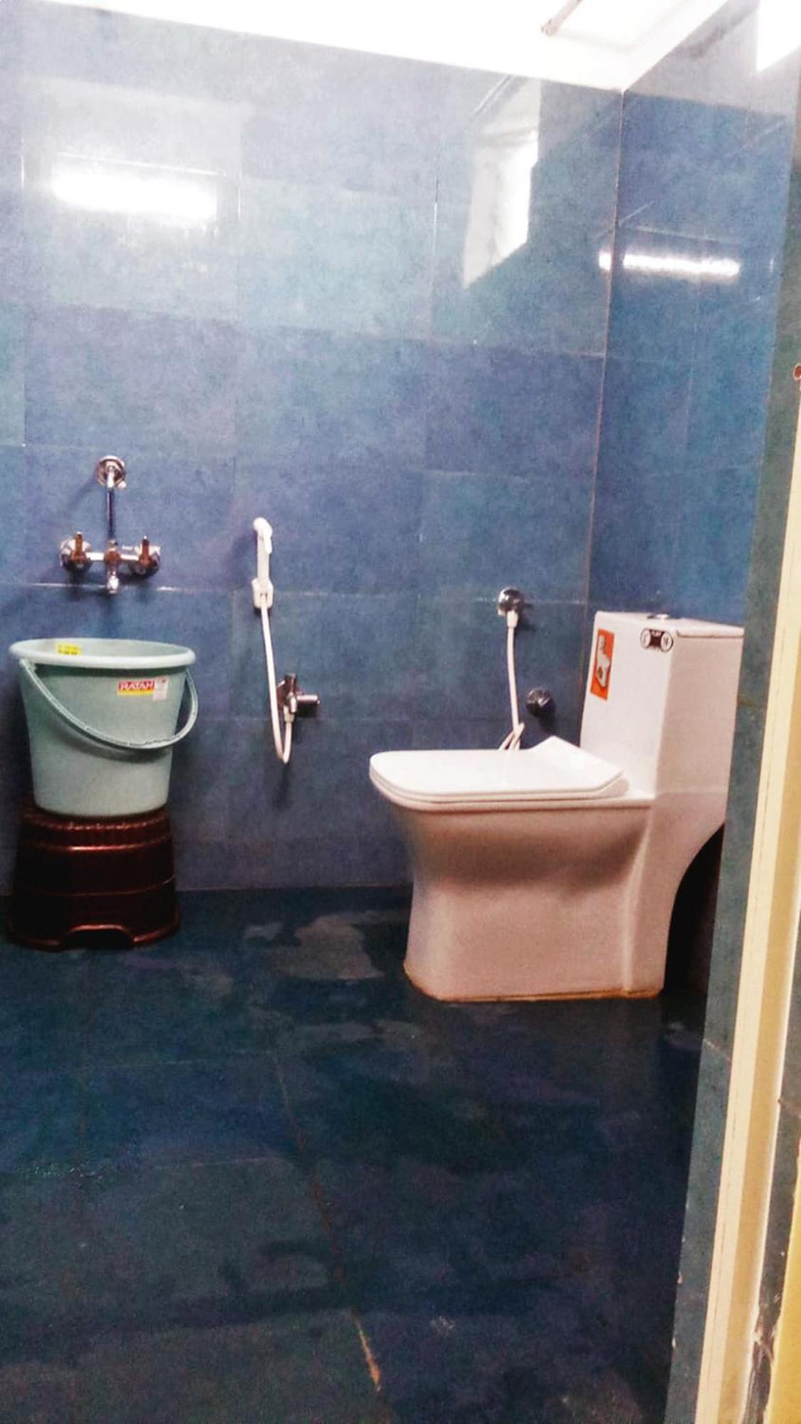 Udupi Deluxe Lodge Gulbarga Kulbarga Exterior foto