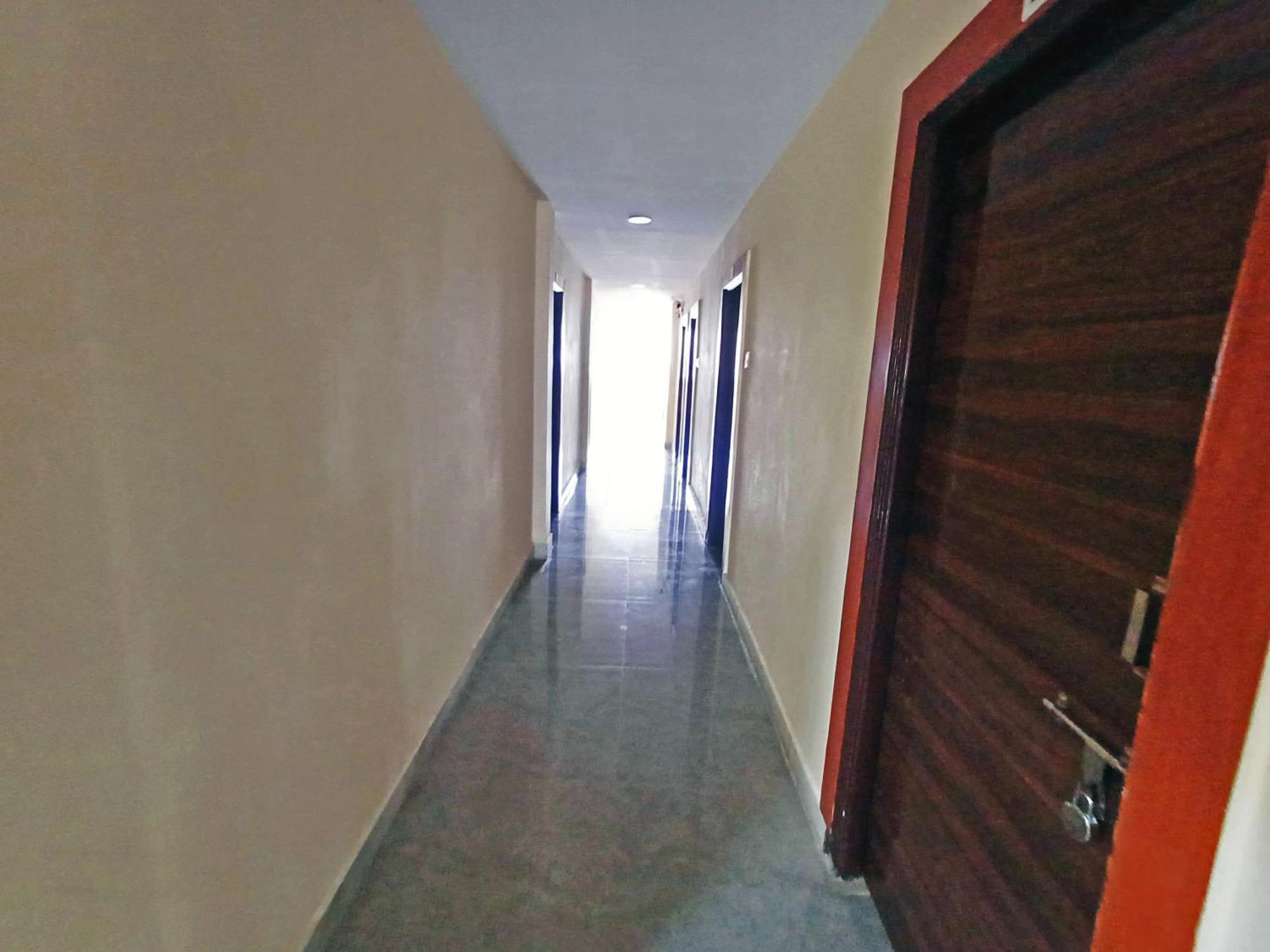 Udupi Deluxe Lodge Gulbarga Kulbarga Exterior foto