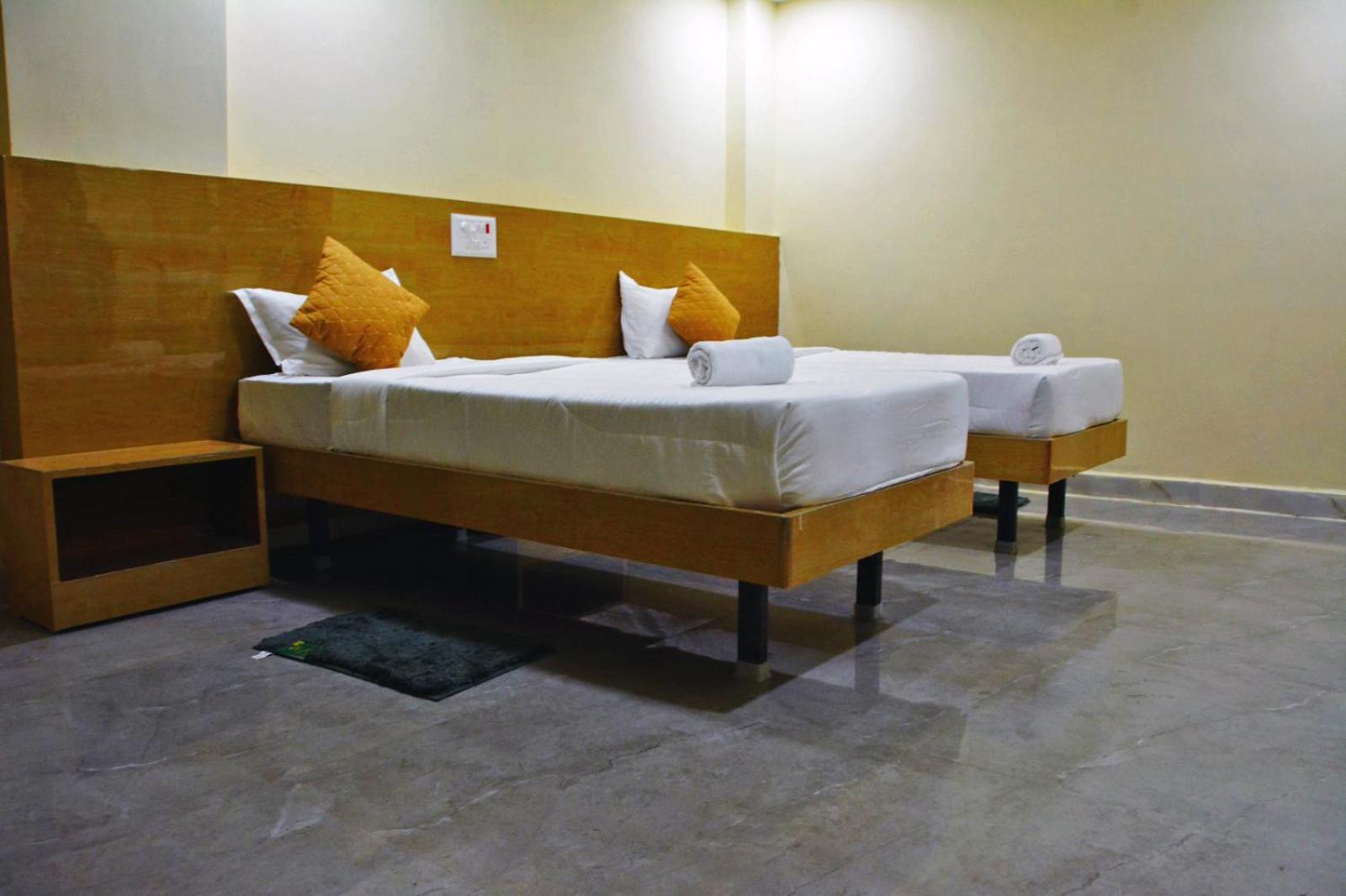 Udupi Deluxe Lodge Gulbarga Kulbarga Exterior foto