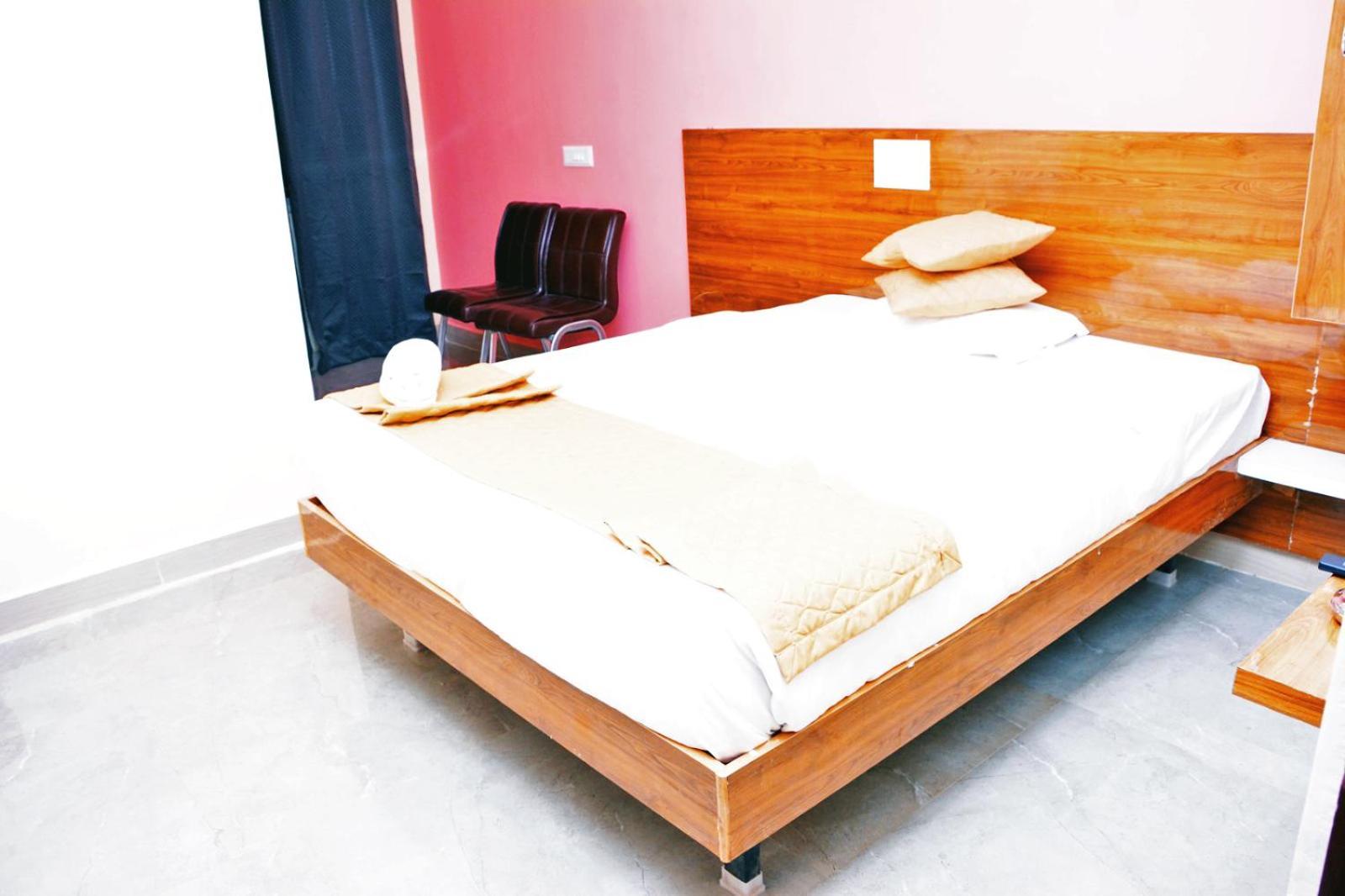 Udupi Deluxe Lodge Gulbarga Kulbarga Exterior foto