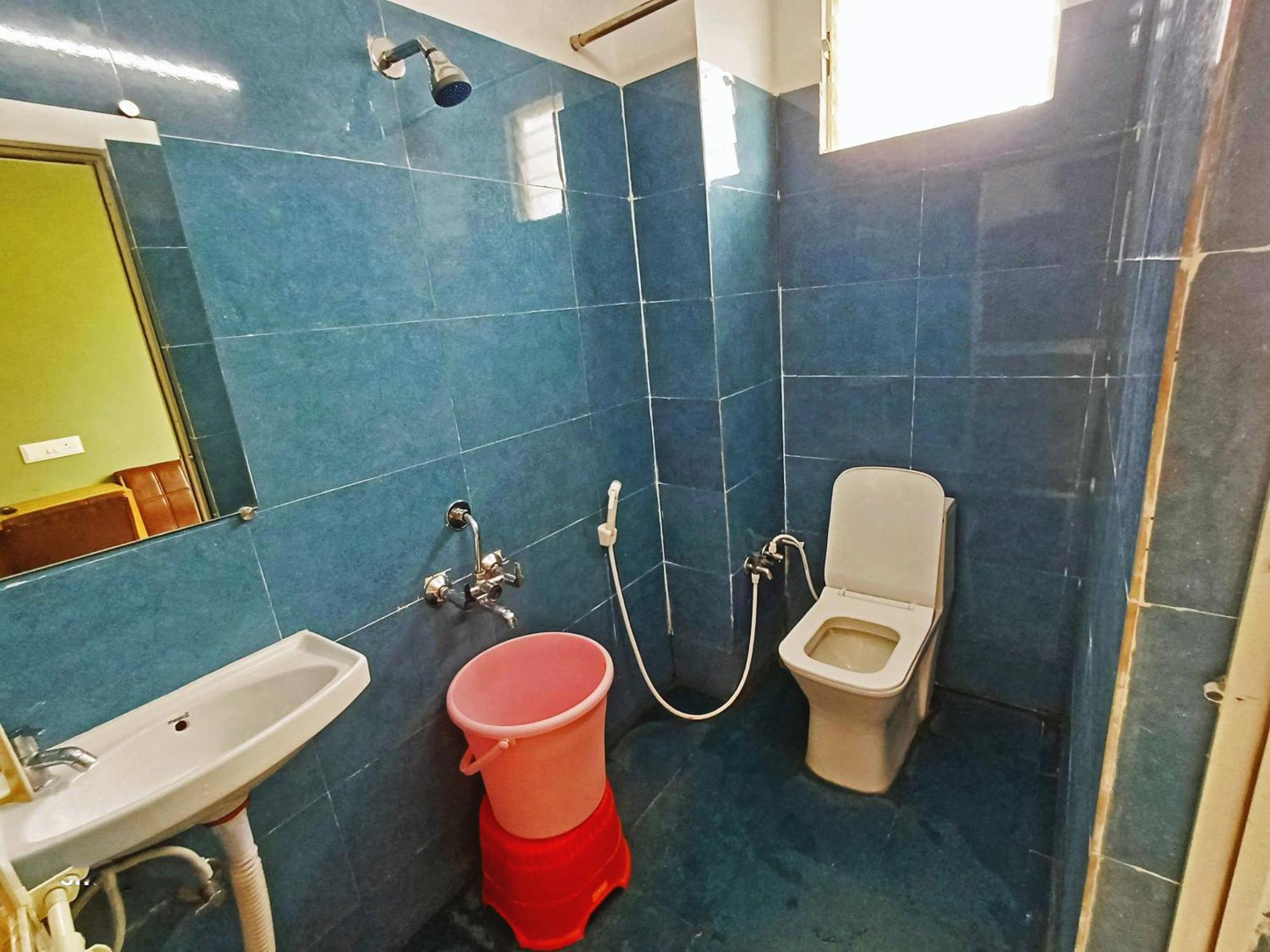 Udupi Deluxe Lodge Gulbarga Kulbarga Exterior foto